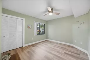 11440 Harbor Way, Largo, FL 33774 - Photo 20