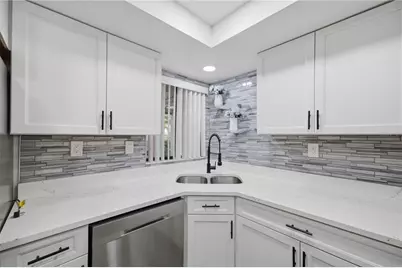 11440 Harbor Way #5013, Largo, FL 33774 - Photo 12