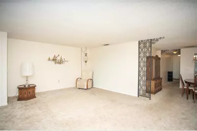 5501 80th Street N #303, Saint Petersburg, FL 33709 - Photo 12