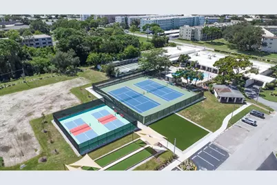 5501 80th Street N #303, Saint Petersburg, FL 33709 - Photo 38