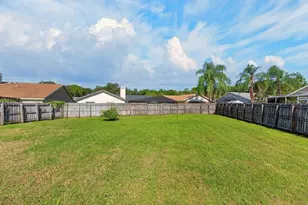 12007 Misty Brook Ct, Tampa, FL 33635 - Photo 56