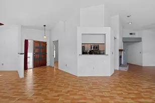 12007 Misty Brook Ct, Tampa, FL 33635 - Photo 10