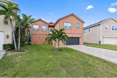 1081 S Pointe Alexis Drive, Tarpon Springs, FL 34689 - Photo 2