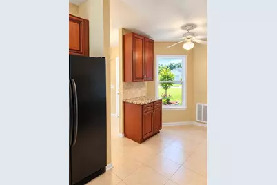24360 Twin Lake Drive, Land O Lakes, FL 34639 - Photo 6