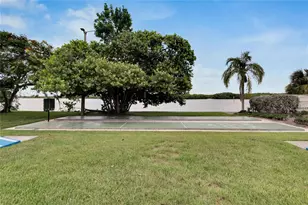 611 Destiny Dr, Ruskin, FL 33570 - Photo 34