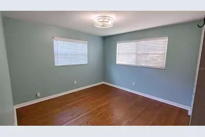 257 5th St NW, Largo, FL 33770 - Photo 14