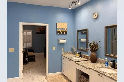 3009 W Clinton Street, Tampa, FL 33614 - Photo 20