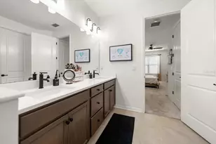 34181 Radley Wy, Wesley Chapel, FL 33545 - Photo 26