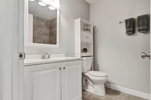 1612 E North Bay St, Tampa, FL 33610 - Photo 14