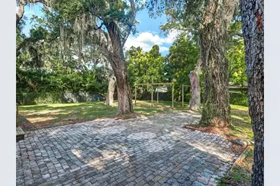 1612 E North Bay Street, Tampa, FL 33610 - Photo 20
