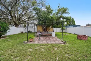 10251 Allenwood Dr, Riverview, FL 33569 - Photo 26