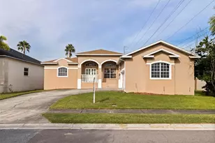 7380 Pebble Beach Ln, Seminole, FL 33777 - Photo 2