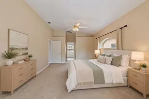 7380 Pebble Beach Ln, Seminole, FL 33777 - Photo 36