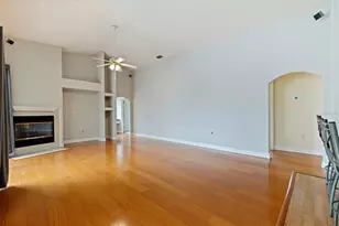 7380 Pebble Beach Ln, Seminole, FL 33777 - Photo 18