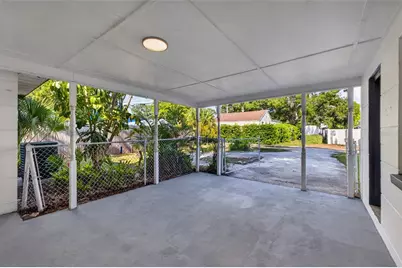 2114 53rd Street S, Gulfport, FL 33707 - Photo 16