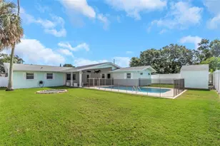 1071 Suemar Rd, Dunedin, FL 34698 - Photo 46