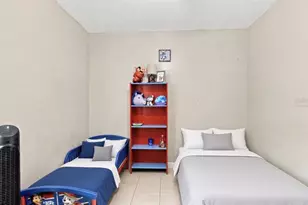 1504 E Poinsettia Ave, Tampa, FL 33612 - Photo 8