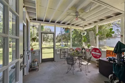 10803 N Oregon Circle, Tampa, FL 33612 - Photo 20