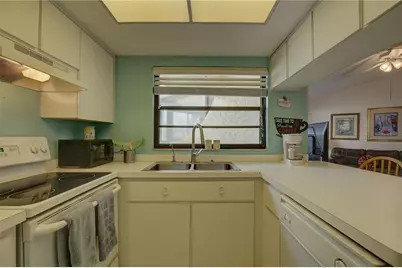 2595 Cyprus Drive #4-219, Palm Harbor, FL 34684 - Photo 10