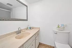 622 Edgewater Dr, Dunedin, FL 34698 - Photo 22