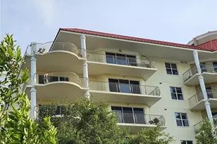 750 4th Ave S, Saint Petersburg, FL 33701 - Photo 2