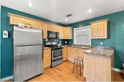 3909 W Powhatan Avenue, Tampa, FL 33614 - Photo 34