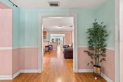 3909 W Powhatan Avenue, Tampa, FL 33614 - Photo 8
