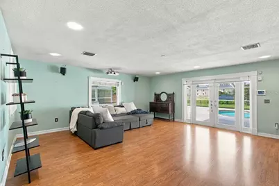 3909 W Powhatan Avenue, Tampa, FL 33614 - Photo 20