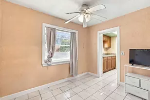 3909 W Powhatan Ave, Tampa, FL 33614 - Photo 22