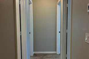 18143 Paradise Point Dr, Tampa, FL 33647 - Photo 20