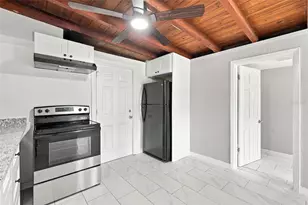 4684 16th Ave S, Saint Petersburg, FL 33711 - Photo 8