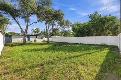 4684 16th Avenue S, Saint Petersburg, FL 33711 - Photo 22