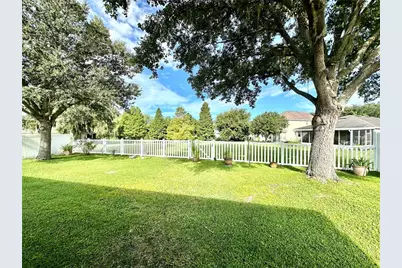 6135 Champions Gate Boulevard, Zephyrhills, FL 33541 - Photo 24