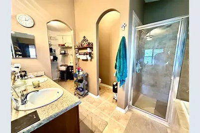 6135 Champions Gate Boulevard, Zephyrhills, FL 33541 - Photo 20