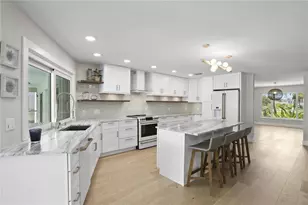 4995 58th Ave S, Saint Petersburg, FL 33715 - Photo 12