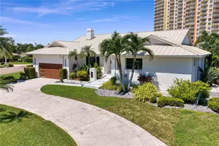 4995 58th Ave S, Saint Petersburg, FL 33715 - Photo 2