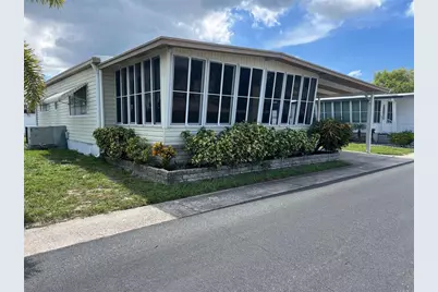 19 Pindo Palm Street W, Largo, FL 33770 - Photo 4