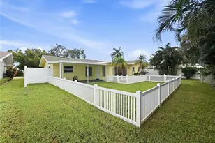 14036 Thacher Ave, Largo, FL 33774 - Photo 30