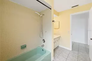 14036 Thacher Ave, Largo, FL 33774 - Photo 24