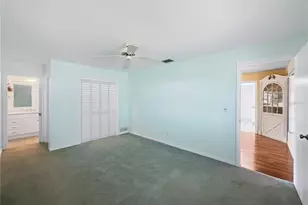 14036 Thacher Ave, Largo, FL 33774 - Photo 14