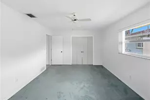 14036 Thacher Ave, Largo, FL 33774 - Photo 22
