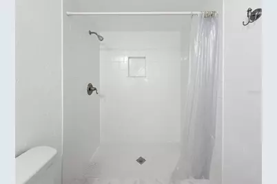 14036 Thacher Avenue, Largo, FL 33774 - Photo 18