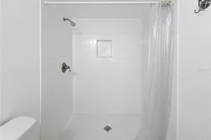 14036 Thacher Ave, Largo, FL 33774 - Photo 18