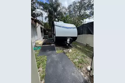 902 Montana Avenue, Lutz, FL 33548 - Photo 18