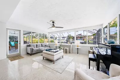 3800 Beach Drive SE, Saint Petersburg, FL 33705 - Photo 16