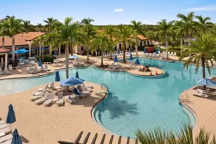 10108 Colubrina Dr, Venice, FL 34293 - Photo 2