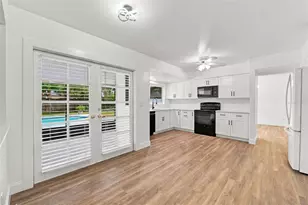6107 Oak Fern Ct, Temple Terrace, FL 33617 - Photo 8