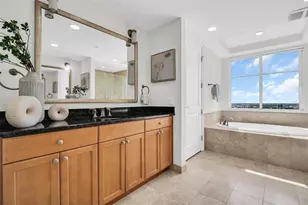 300 Beach Dr NE, Saint Petersburg, FL 33701 - Photo 30