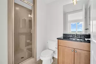 300 Beach Dr NE, Saint Petersburg, FL 33701 - Photo 38