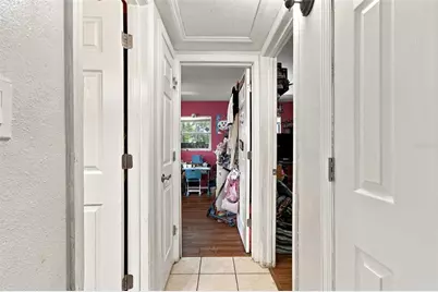 12408 N Boulevard, Tampa, FL 33612 - Photo 22